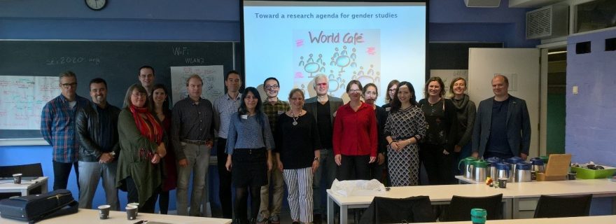 Gender inequalities in science: Evidence and ideas from bibliometrics