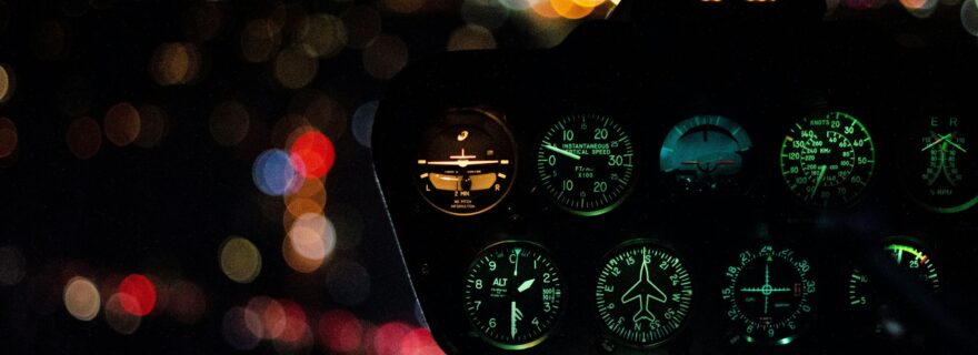 When Impact Signals Become Noisy: RI² as an Early Warning Framework for University Rankings